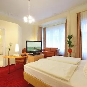 Vivaldi Am Kurfuerstendamm Hotel Berlín